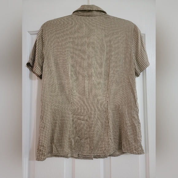 Halston Lifestyle Silk Logo Blouse size 10 - Picture 2 of 3